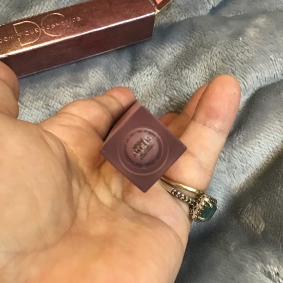 Dominique cosmetics berries and creme lipstick, in pink - Picture 10 of 12